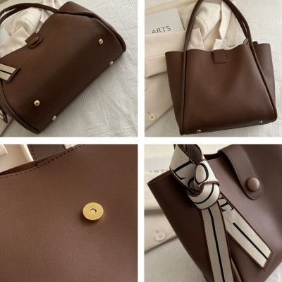 حقيبة يد جلدية للنساء، حقيبة يد كاجوال كاجوال جديد...