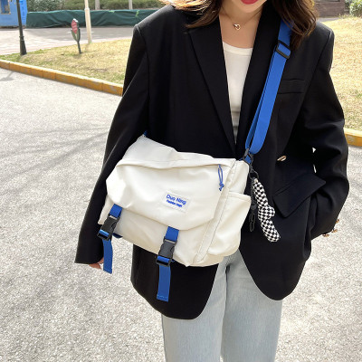 حقائب كروس مقاومة للماء للنساء حقيبة كتف مدرسية ذا...