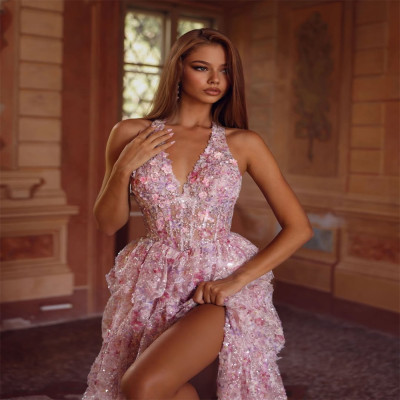 كونتيسا دبي الوردي الخامس الرقبة المتدرج كشكش فسات...