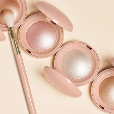 ضوء تجميل نادر، لمسة حريرية، هايلايتر مبتكر، مقاوم...