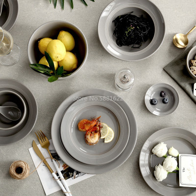 مجموعة أدوات مائدة سيراميك بسيطة باللونين الأسود و...