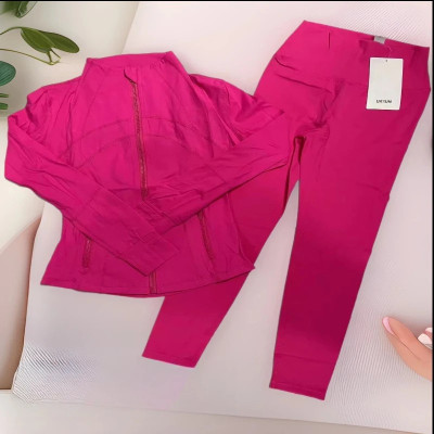 طقم بدلة يوجا بياقة واقفة وأكمام طويلة بالإضافة إل...