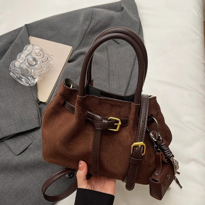 حقيبة نسائية