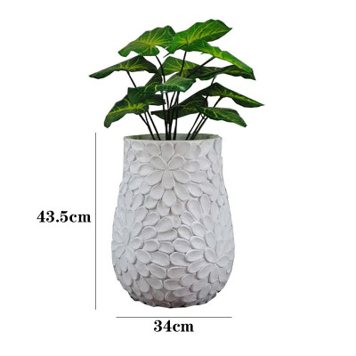 إناء زهور بتصميم بسيط