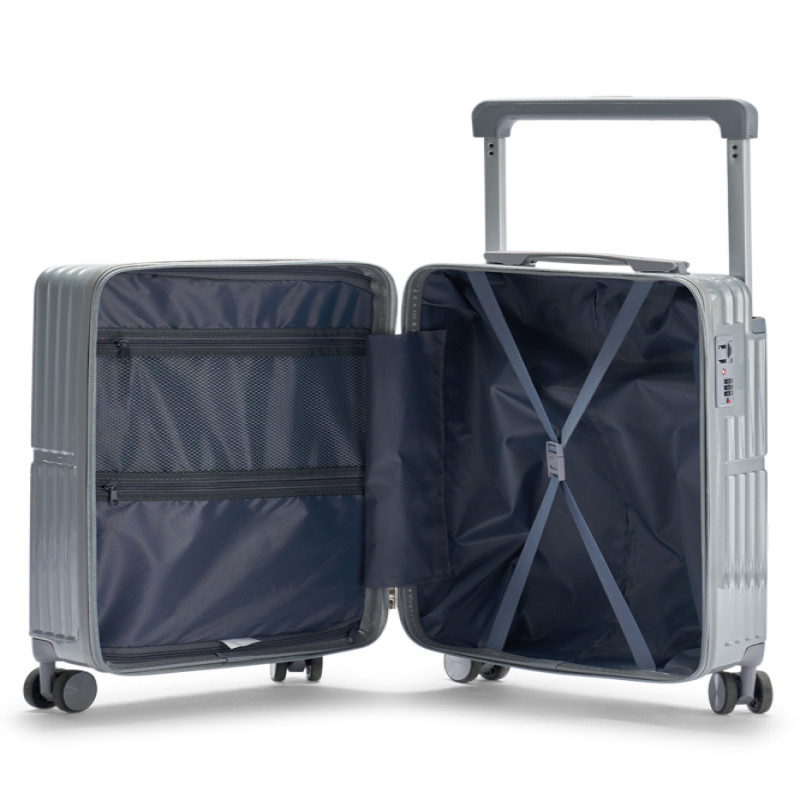 طقم شنط سفر من ليمرا مصنوع من مادة البولي كربونات...