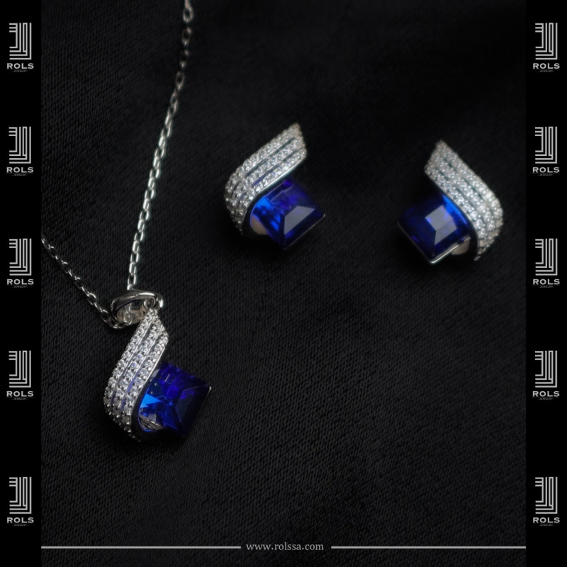 هدية نسائية طقم فضة خالص عيار 925 مرصع بزركون نقي