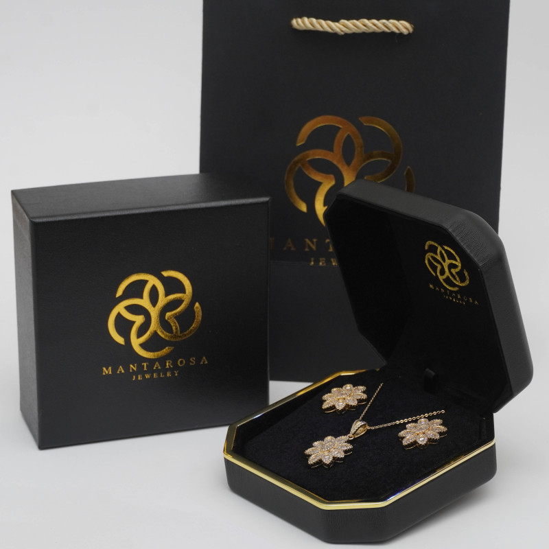 طقم النجمة راقي مطلي بالذهب ومرصع بالزركون