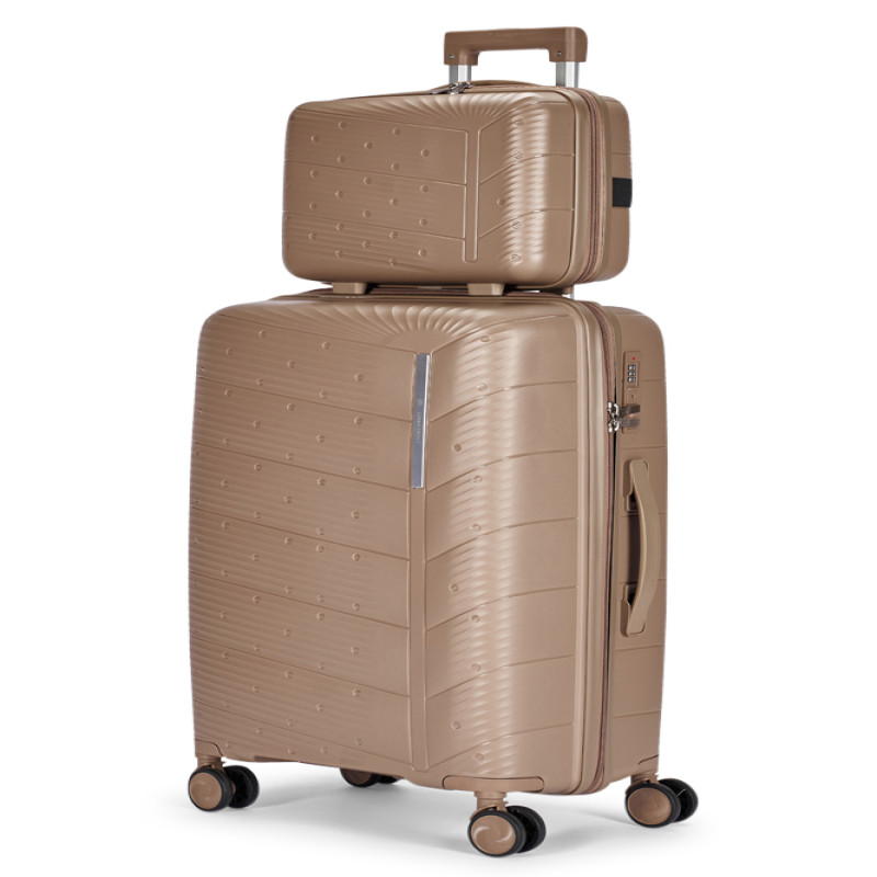 طقم شنط سفر مكون من 4 حقائب أمتعة بعجلات و بتصميم...