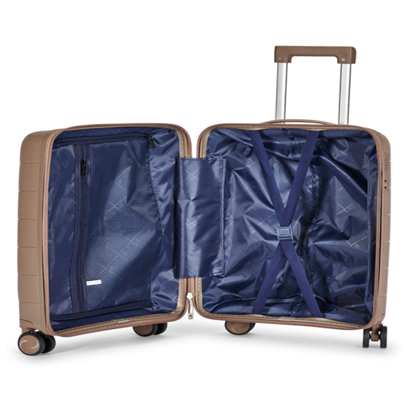 طقم شنط سفر مكون من 4 حقائب أمتعة بعجلات و بتصميم...