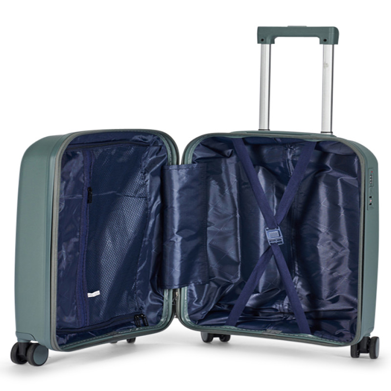 طقم شنط سفر مكون من 4 حقائب أمتعة بعجلات و بتصميم...