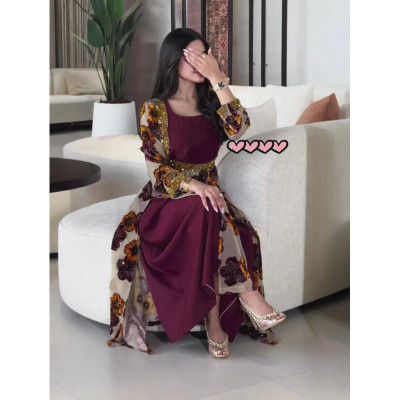 جلابية ملكية فاخرة بتصميم خاص