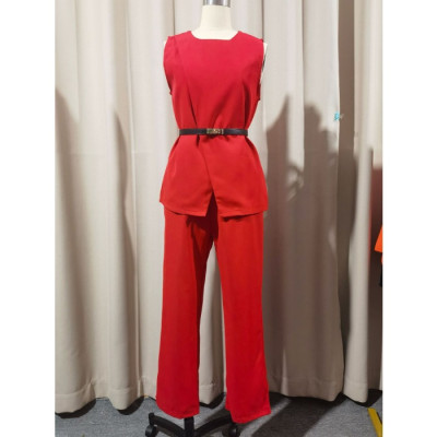 طقم نسائي أنيق جداً