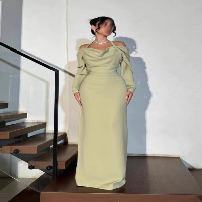 فستان سهرة مميز وناعم