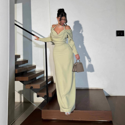 فستان سهرة مميز وناعم