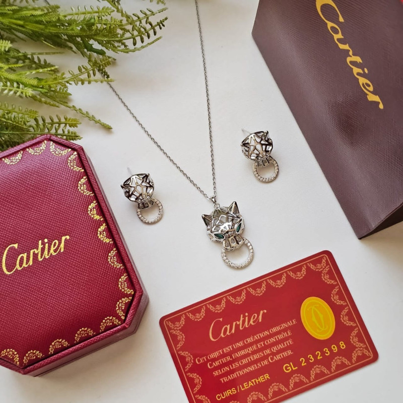 طقم سلاسل وحلق كارتير الذهبي الفاخر