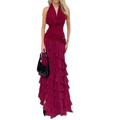 فستان سهرة نسائي بتصميم أوروبي مثير