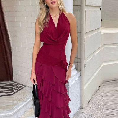 فستان سهرة نسائي بتصميم أوروبي مثير