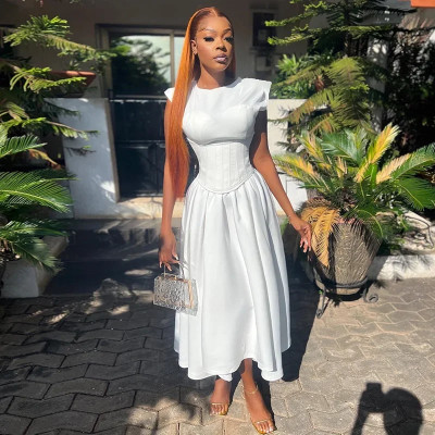 فستان نسائي ميدي ناعم وأنيق