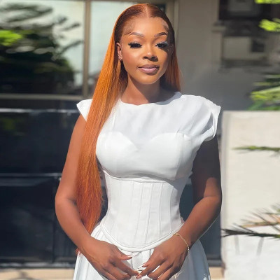 فستان نسائي ميدي ناعم وأنيق