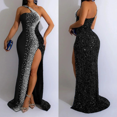 فستان ملكة النجوم المميزة