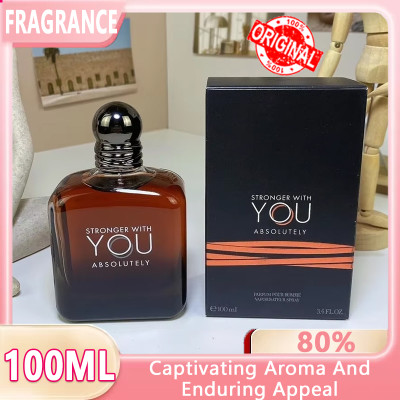 اكتشف سر الجاذبية المطلقة مع عطر Stronger With You Intensely