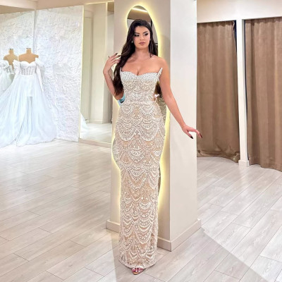 فستان سهرة عربي فاخر مخصص من SERENE HILL مزين بالخ...