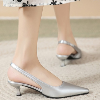 صنادل نسائية بمقدمة مدببة ، كعب هريرة ، مشبك خلفي...