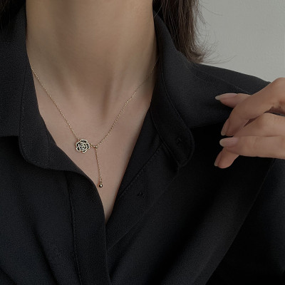 موضة جديدة أنيقة قلادة كاميليا سوداء للنساء الفتيا...