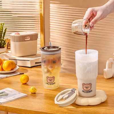 WORTHBU كوب ماء لطيف مقاوم للتسرب مع غطاء للسفر وا...