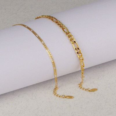 طقم نسائي من فنشي بتصميم كلاسيك