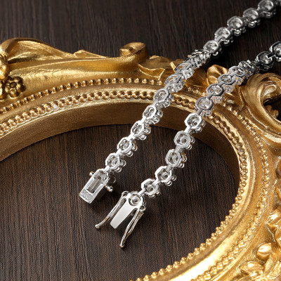 KNOBSPIN 7.5 - 12.81ct D VVS1 مويسانيتي تنس القلائ...