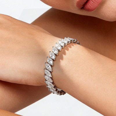 KNOBSPIN 0.5CT ماركيز قص معتمد مويسانيتي أساور الت...