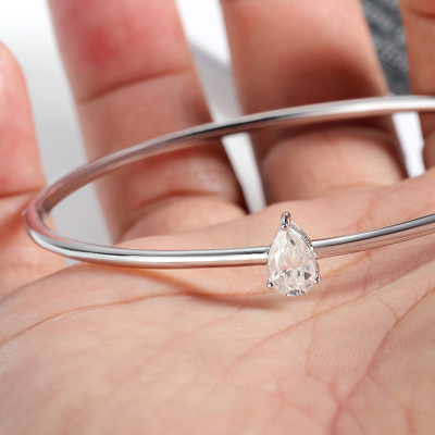 KNOBSPIN 1CT الكمثرى قطع مويسانيتي أساور للنساء GR...