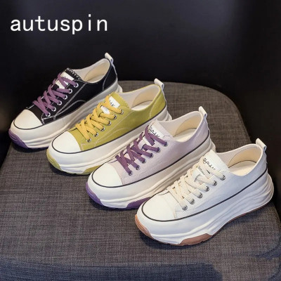 أحذية قماش كلاسيكية للسيدات من Autuspin أحذية رياض...
