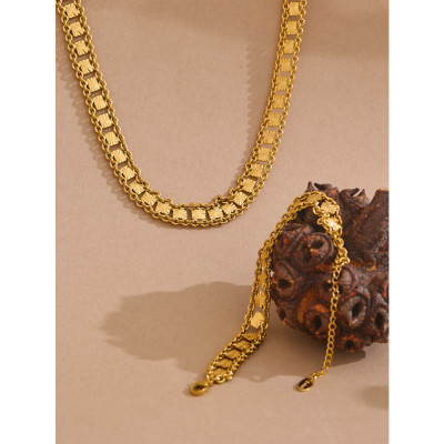 قلادة وسوار سلسلة مصنوعة يدويًا مربعة من Yhpup ، إ...