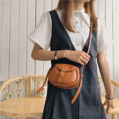 حقيبة كتف نسائية قلاب ، حقيبة قطرية ، حقيبة صغيرة...