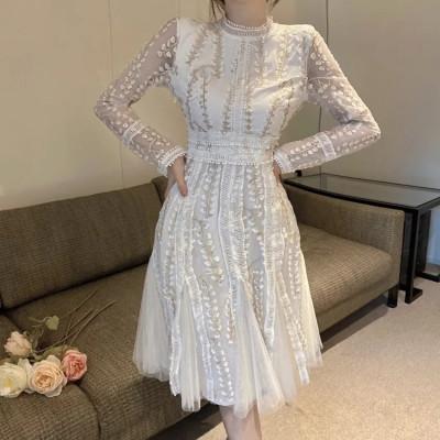 Elegant high-quality embroidered flower dress, luxurious dress for women for fall and winter, decorated with lace mesh, long sleev...