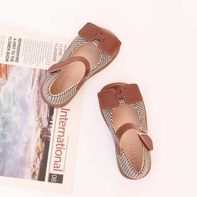 حذاء بناتي منقوش بسطح ناعم مانع للانزلاق ، أسفل نا...