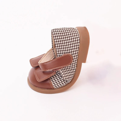 حذاء بناتي منقوش بسطح ناعم مانع للانزلاق ، أسفل نا...