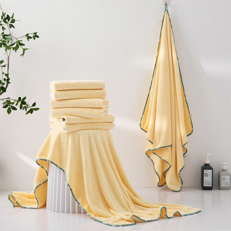 ريفي - منشفة كبيرة ( أطراف موردة ) - ليموني