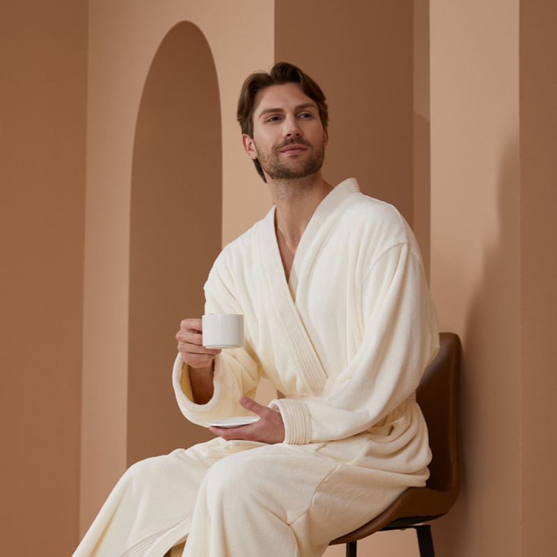 ريفي - أرواب مودرن اوف وايت - L