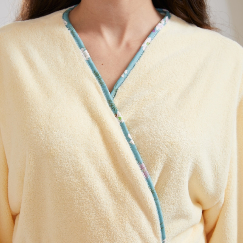 ريفي - روب انيق ليموني - XL