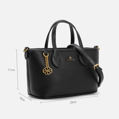 ‎ شنطة نسائية من الجلد بلون أسود