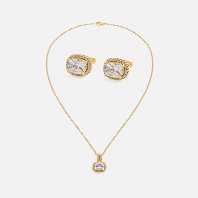 ‎ طقم نسائي أنيق باللون الذهبي