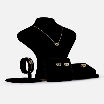 ‎ طقم أطفال أنيق باللون الذهبي