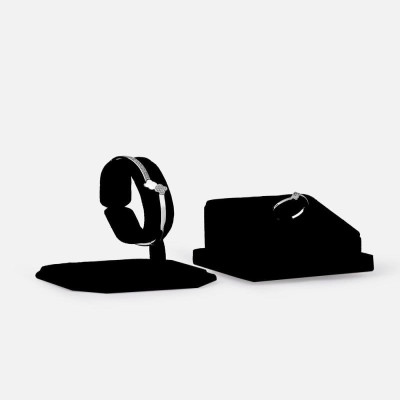 ‎ طقم نسائي ناعم بلون فضي