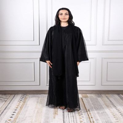 ‎ عباية نسائية بتصميم مميز أسود