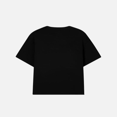 تي شيرت نسائي بلون أسود بتصميم جميل