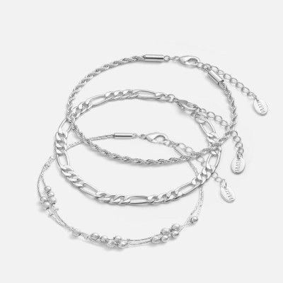 هدايا نسائية مميزة بلون فضي