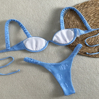 طقم ملابس سباحة بيكيني نسائي من BIKINX مزخرف بالزه...